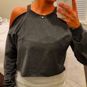 WOMEN'S SHEIN GREY COLD SHOULDER SWEATSHIRT SIZE S